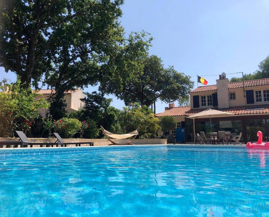 Maison Charmante Avec Piscine Privee A Saint-Georges-De-Pointindouxc Zewnętrze zdjęcie
